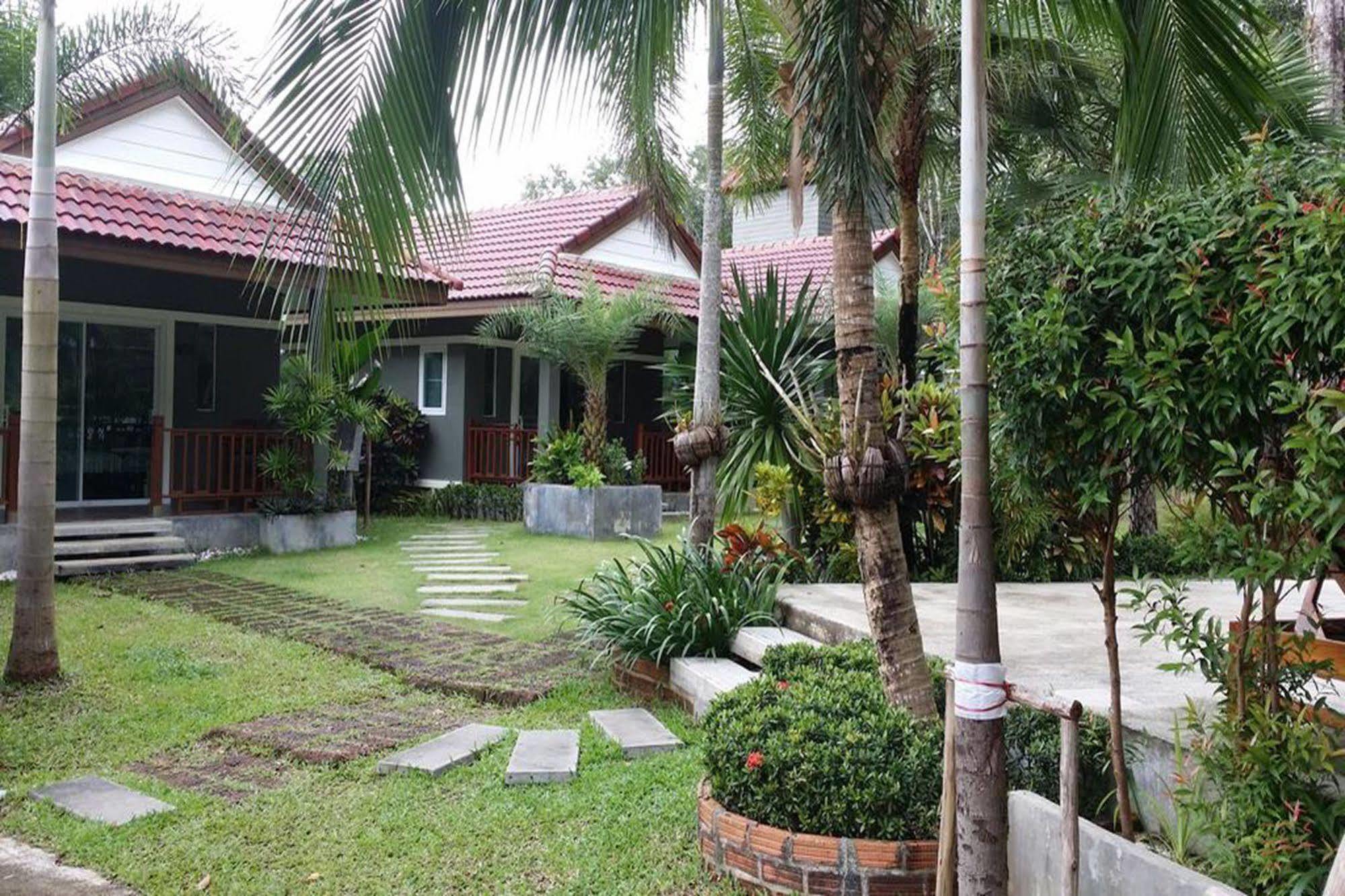 Khaolak Yama Resort - Sha Plus Кхаулак Экстерьер фото